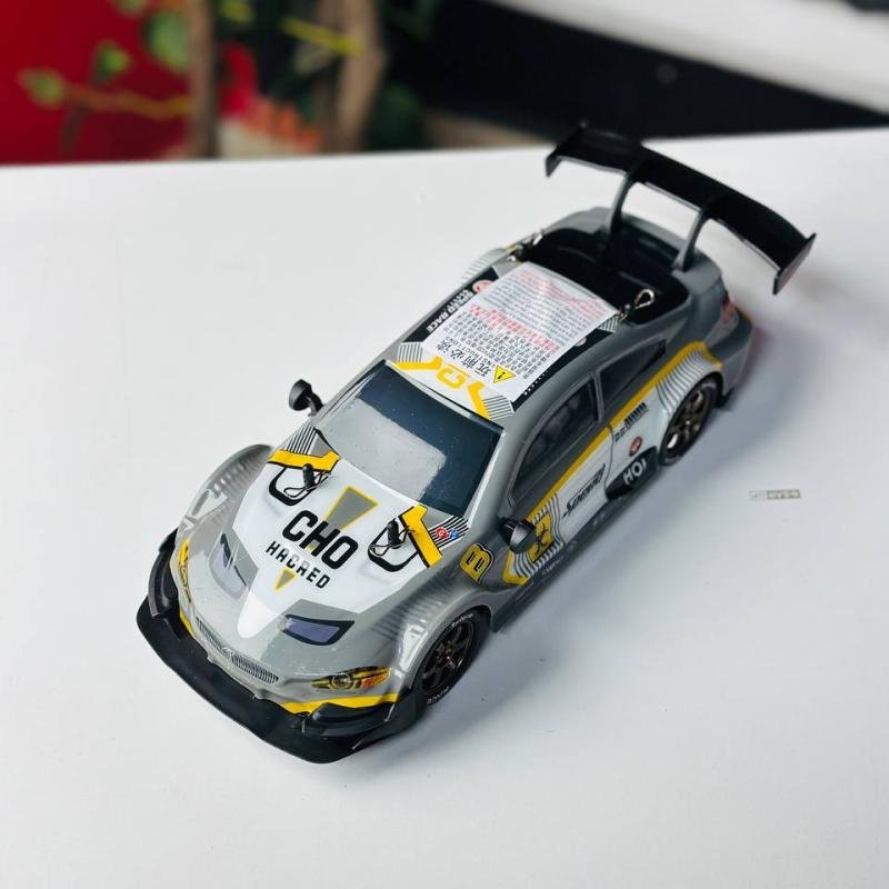 Remote Control RC Drift Sports Car – Yellow